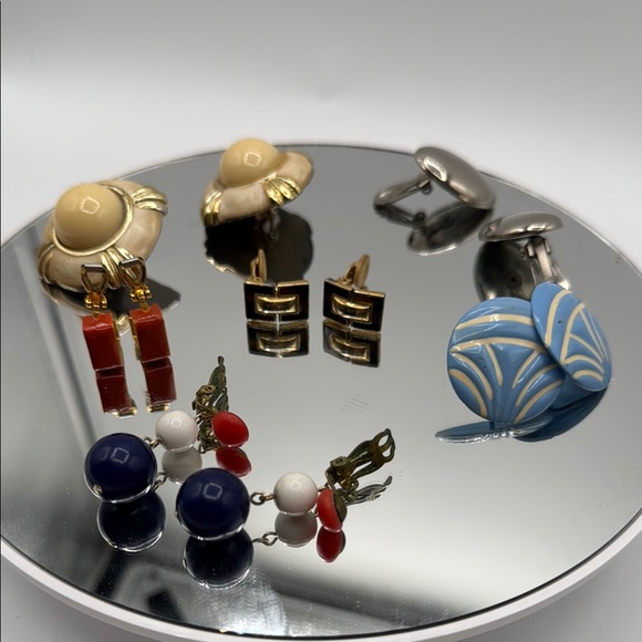 Clip On Earrings Lot of 6 pairs vintage - Picture 1 of 6
